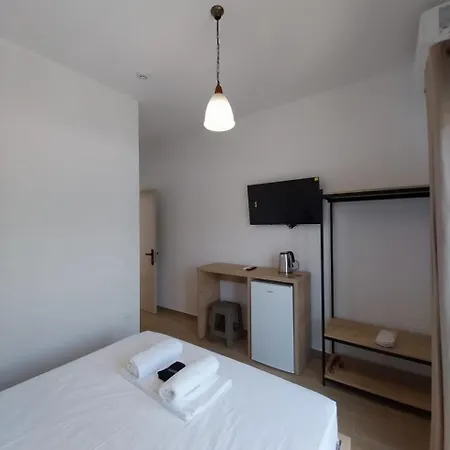 Lion's Lair ヒマラ