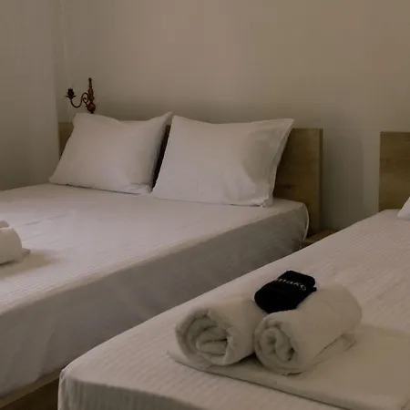 Lion's Lair ホテル 3*