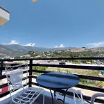 Hotel Athena's & Kostas Himarë