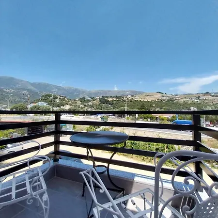 Lion's Lair 3* Himare