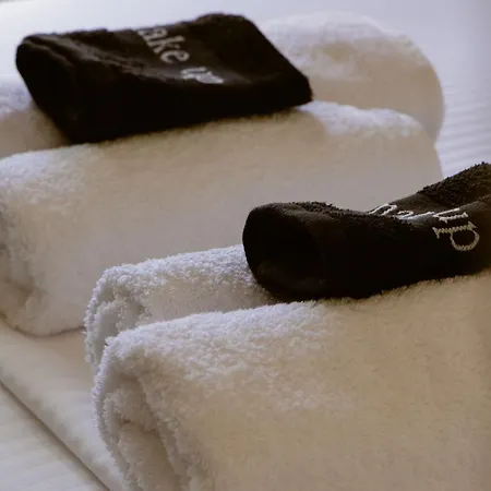 Lion's Lair 3* Himare