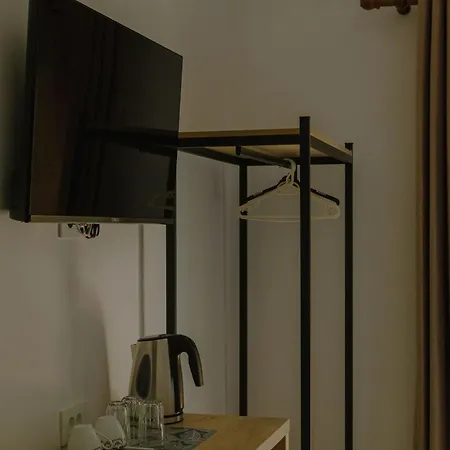 Hotel Lion's Lair 3*