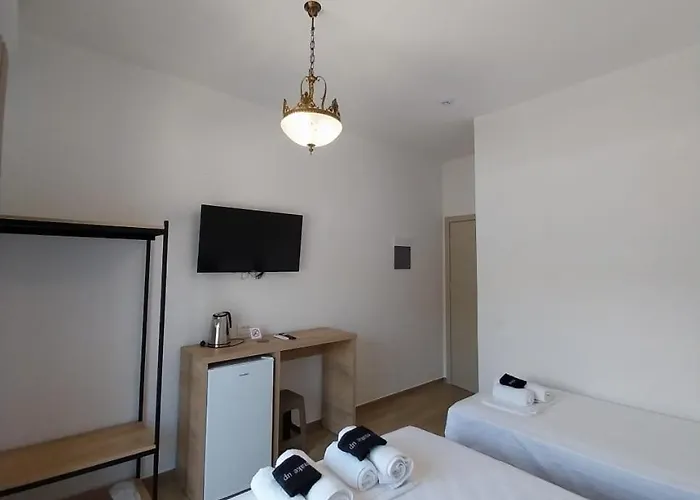 Hotel Lion's Lair 3*