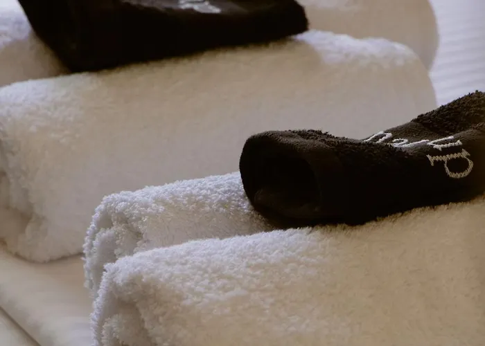 Lion's Lair 3* Himare