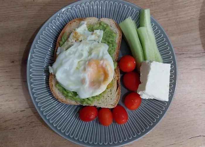 Lion's Lair Hotel 3*